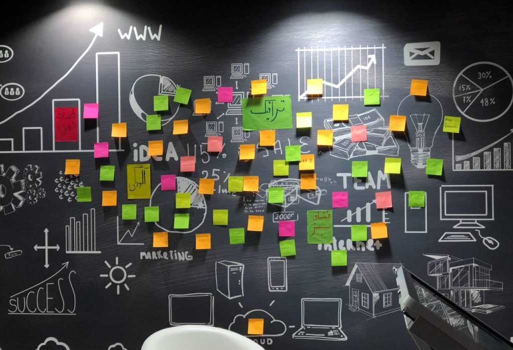 فناوری دیجیتال: دریچه‌ای به اشتغال جوانان دورود